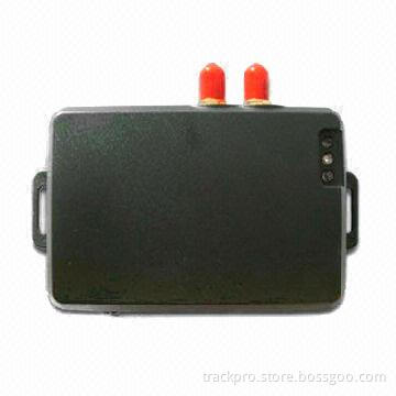 Realtime GPS tracker with remote control trace replay